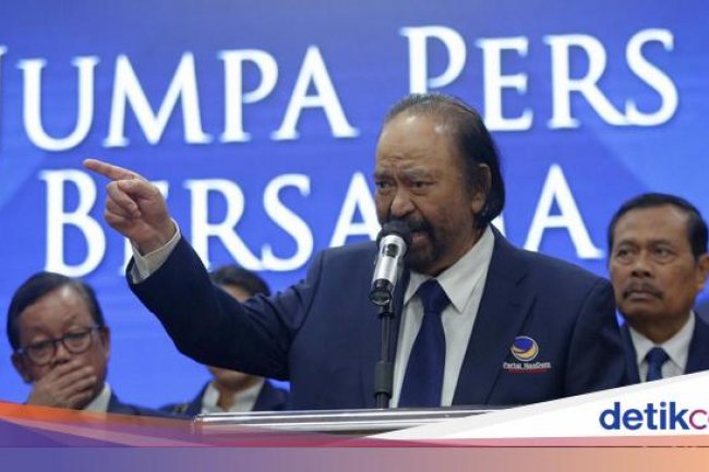 Surya Paloh Tegaskan NasDem Tak Pecat Johnny Plate Usai Jadi Tersangka