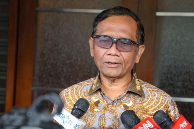 Banyak Suara Miring, Mahfud MD Tanggapi Kasus Johnny Plate!