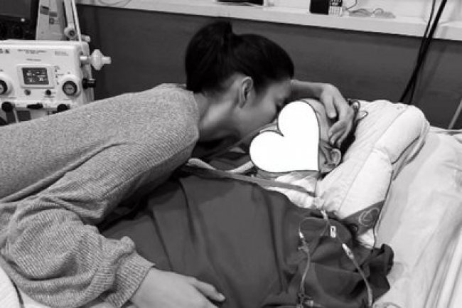 Innalillahi Wainnailaihi Rojiun, Tyas Mirasih Berduka