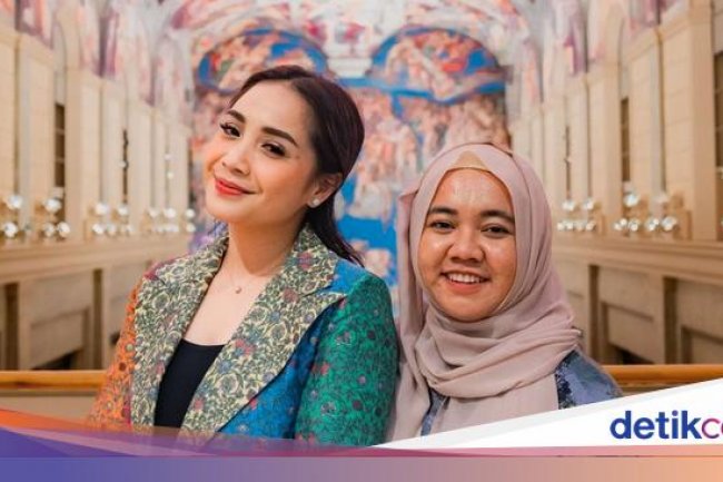 Foto Bareng Nagita Slavina, Mba Lala Bikin Salfok Pakai Tas Mirip Hermes
