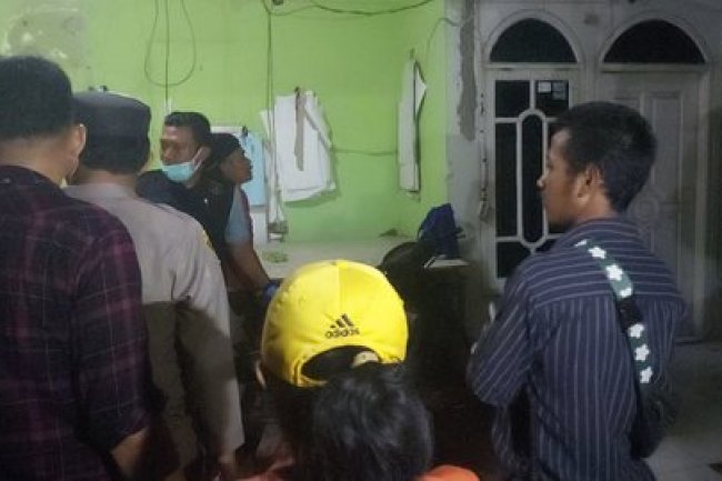 Warga Bekasi Timur Geger, Ada Penemuan Mayat Pria Membusuk di Kasur