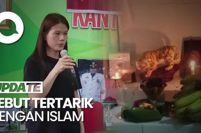 Permintaan Maaf Wanita Simpan Al-Qur'an Dekat Sesajen-Akui Tertarik Islam