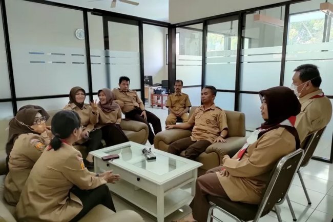 Abad Teknologi Telah Melahirkan Pekerjaan Tanpa Perlu Ijazah Formal...