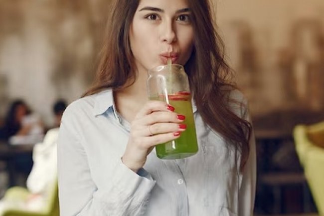 Tak Hanya Manis, Ini 6 Khasiat Jus Tebu untuk Kulit Mulus dan Rambut Berkilau