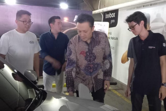 Gandeng Porsche, Casion Perbanyak Stasiun Pengisian Baterai Mobil Listrik di Jakarta