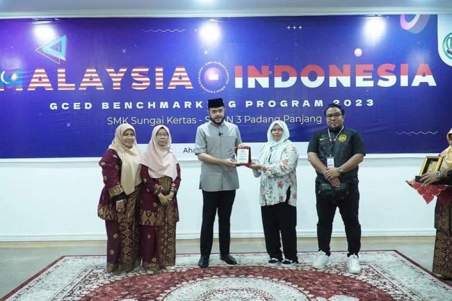 SMK Sungai Kertas Malaysia, Kunjungi SMAN 3 Padang Panjang Jalin Kerjasama Internasional