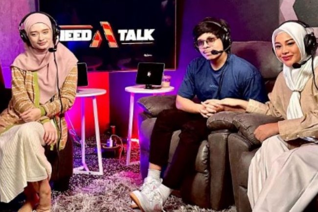 Foto Bareng Atta dan Aurel, Kaki Inara Rusli Jadi Perdebatan Warganet