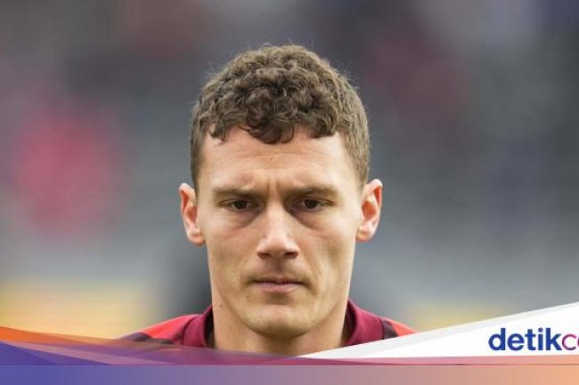 Pavard Menuju AC Milan?