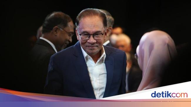 Beredar Rumor Rencana Gulingkan Pemerintahnya, Anwar Ibrahim Buka Suara