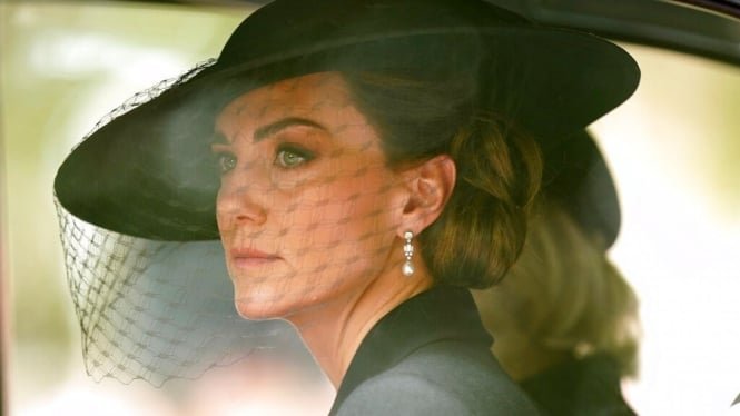 Kate Middleton Geram sampai Gwyneth Paltrow Ungkap Brad Pitt Jago di Ranjang