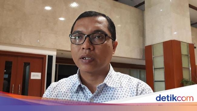 PPP Sentil Balik PD Kritik Infrastruktur Jokowi: Tol Kebutuhan Warga!