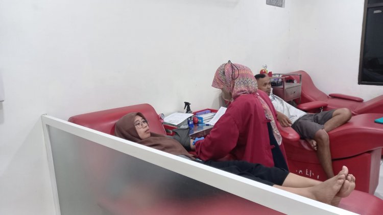 Ratusan Warga Kabupaten Malang Donor Darah di Hari Palang Merah Internasional