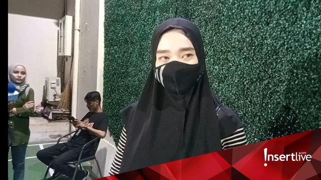 Putuskan Buka Cadar, Inara Rusli Disebut Mirip Zaskia Gotik