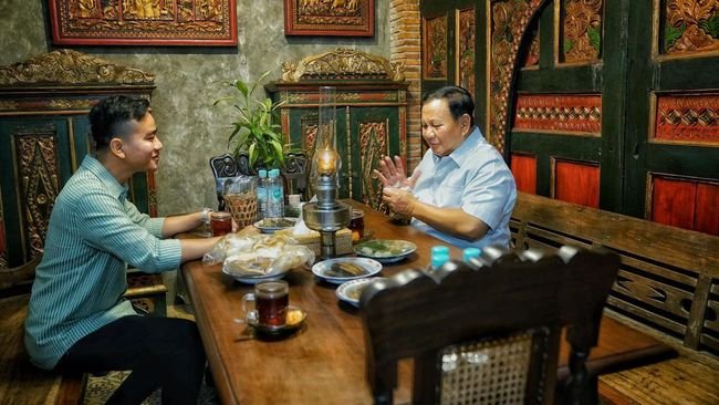 Gibran Dipanggil PDIP Usai Temui Prabowo di Solo: Dihukum, Saya Ikut