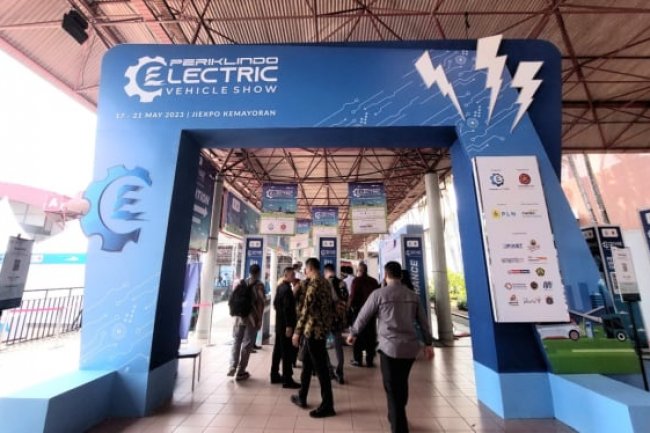 Transaksi Ratusan Miliar Rupiah Tercatat di Pameran PEVS 2023