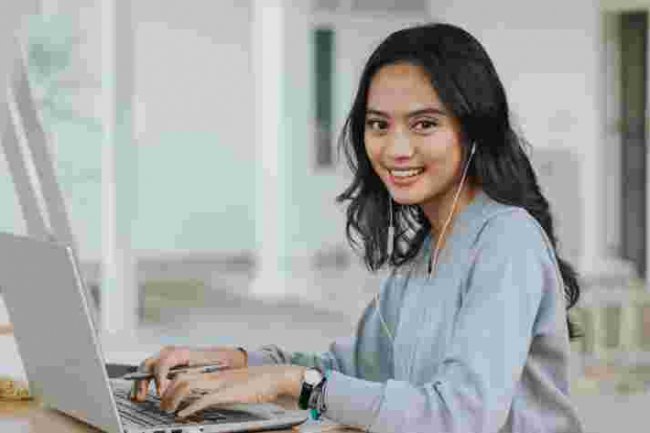 10 Profesi yang Paling Diminati untuk Ganti Karir di Bidang Teknologi