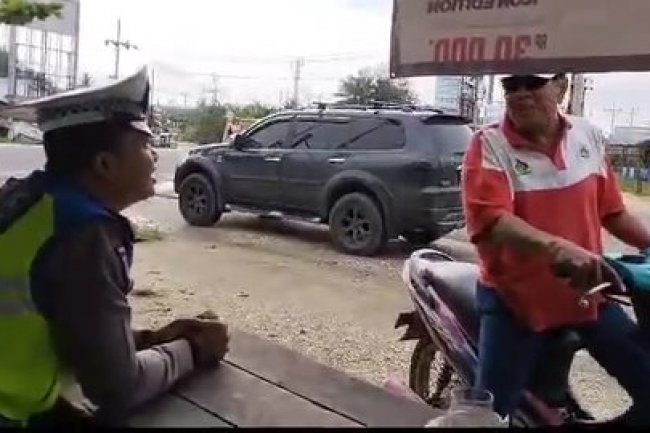 Pria yang Viral Memaki Polantas di Indragiri Hulu Ternyata Pensiunan TNI
