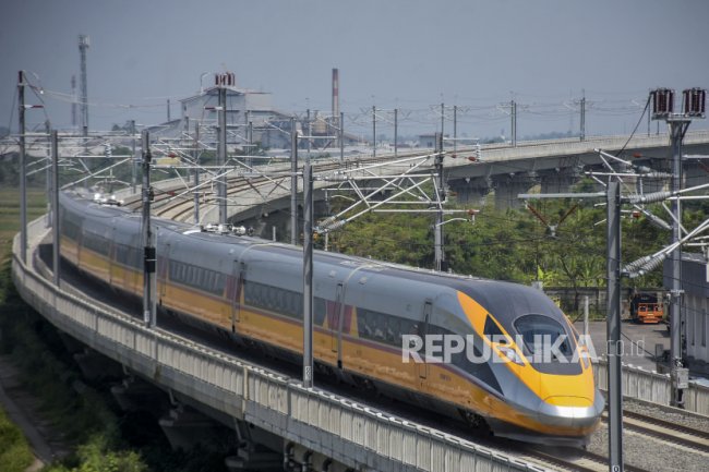 Laporan Bocor, Operasional Kereta Cepat Jakarta-Bandung Berpotensi Diundur Lagi