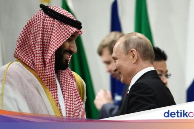 Putin Teleponan dengan Putra Mahkota Arab Saudi, Bahas Apa?