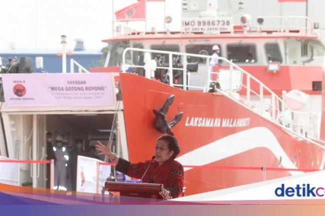 Megawati Mengaku Tak Diizinkan Pensiun oleh Jokowi