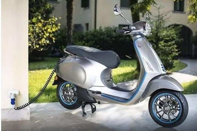 Vespa Listrik Elettrica Dipastikan Meluncur di Indonesia Tahun Ini