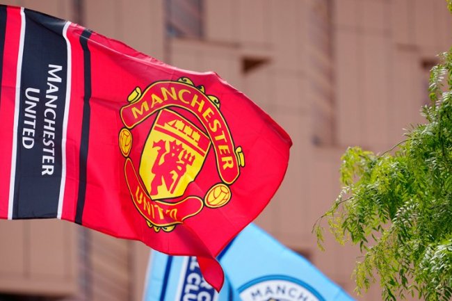 Sheikh Jassim Dilaporkan Berhasil Beli Manchester United