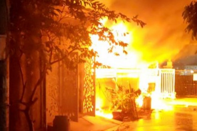 Gudang Sembako di Bekasi Terbakar, Empat Orang Luka-luka