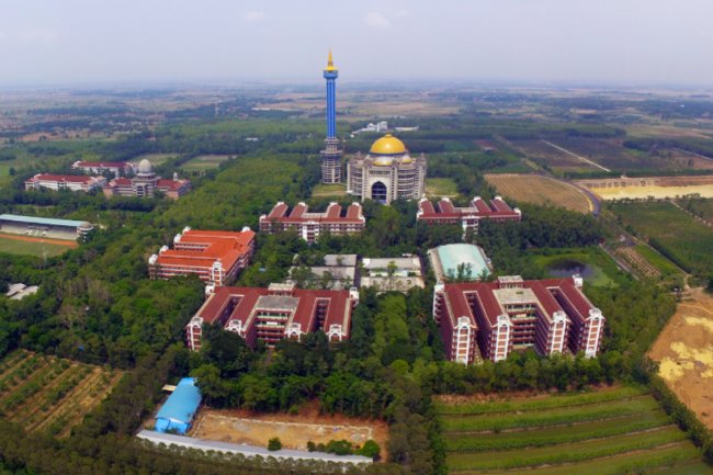 BREAKING NEWS! Tak Gentar Bakal Didemo Ribuan Warga, Ponpes Al Zaytun Siapkan 10.000 Massa