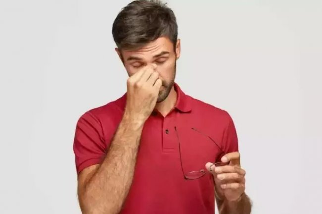 Mengenal Mata Kedutan, Penyebab dan Cara Mengatasinya