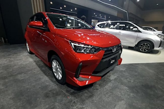 Daftar Merek Mobil Paling Laku Mei 2023, Pria Tabrakkan Motor Dipuji Warganet