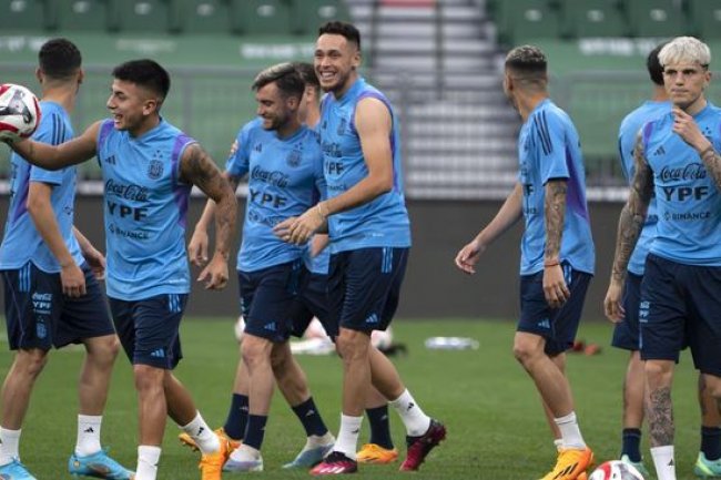 AFA Rilis Video Timnas Argentina Nikmati Rumput Stadion GBK