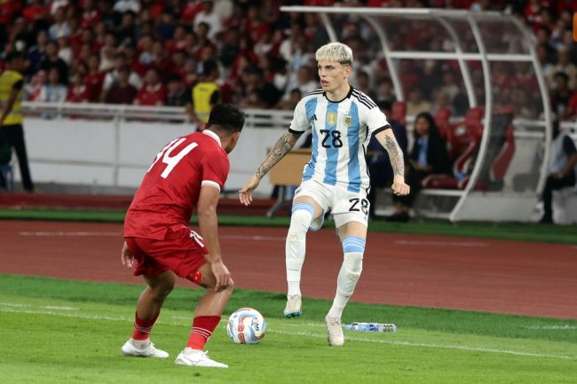 Komentar Pelatih Argentina Soal Aksi Wonderkid Manchester United saat Lawan Timnas Indonesia