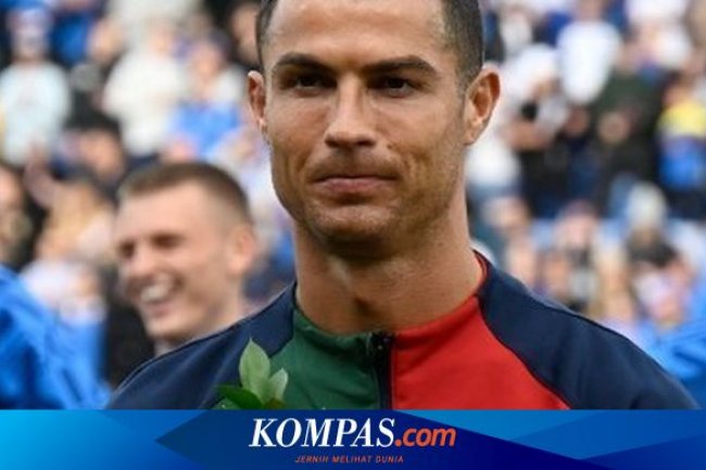 Ronaldo Masuk Guinness World Record: Cetak Gol lalu Foto dengan Bocah
