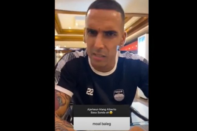 Keren Abis, Bek Asing Persib Alberto Rodriguez Sudah Belajar Bahasa Sunda, Ini Kalimat Sunda yang Dia Kuasai