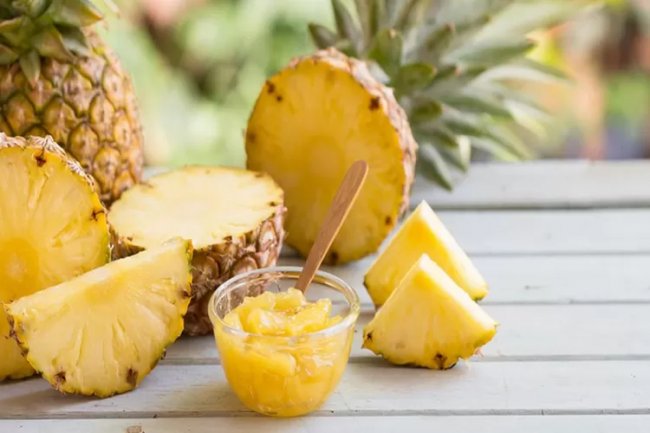 Menjaga Kesehatan dengan Khasiat Buah Nenas