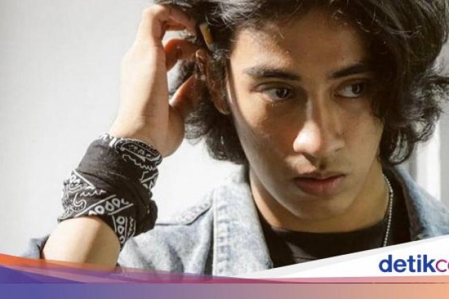 Ketika Abidzar Al Ghifari Marah karena Fans Minta Foto Bareng di Masjid