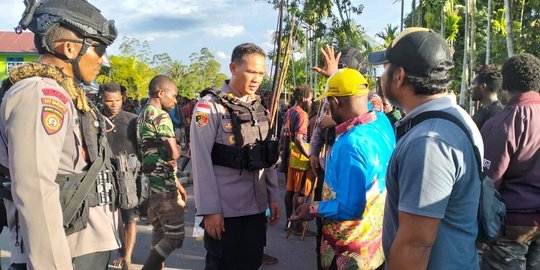 Bentrok Maut Dua Suku di Papua Dipicu Pencabutan Plang Tapal Batas Tanah Adat