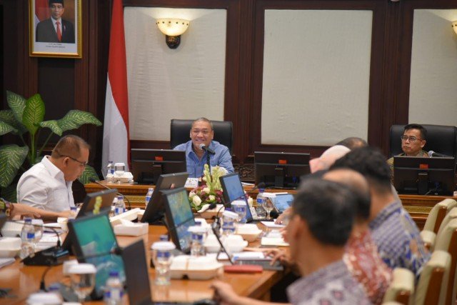 Bambang Kristiono: Revisi UU ITE Diharapkan Tingkatkan Perlindungan Hukum di Era Teknologi Informasi - FRAKSI GERINDRA DPR-RI