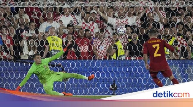 Dingin! Panenka Carvajal Pastikan Spanyol Juara UEFA Nations League