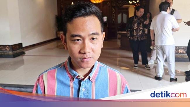 Gibran soal Disebut Anak Ingusan oleh Panda Nababan: Makasih Masukannya