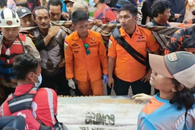 Pemuda yang Hanyut Usai Cuci Daging Kurban di Sungai Citarum Ditemukan Meninggal