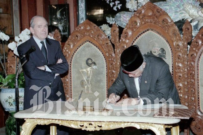 Bahlil Lahadalia Ungkit Saran 'Ngawur' IMF saat Krisis 1998