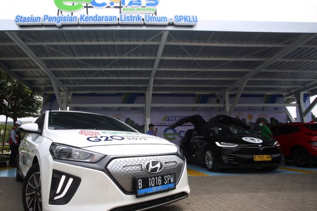 Era Kendaraan Listrik, Dominasi Jepang di Otomotif RI Terancam