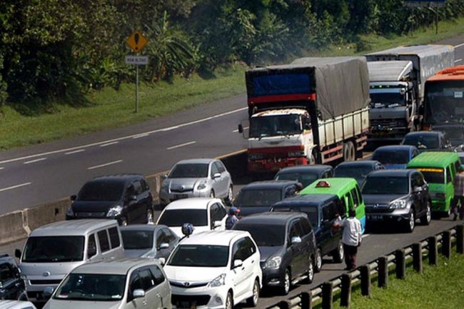 Mau Jalan-Jalan Bersama Keluarga Naik Mobil Kesayangan, Jangan Sembarangan Menggelar Kasur