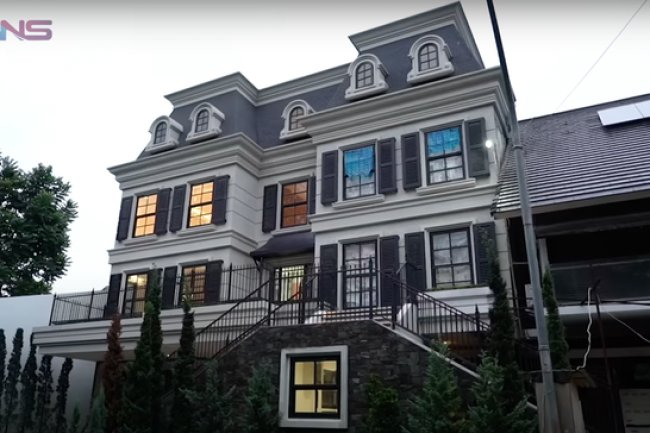 7 Potret Rumah Baru Nagita Slavina & Raffi Ahmad yang Pernah Dikunjungi Member NCT