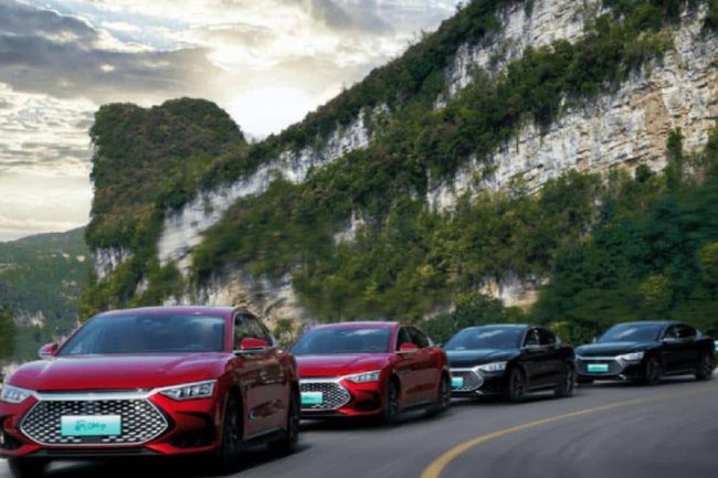 Penjualan Mobil Tiongkok Lampaui Pabrikan Jepang