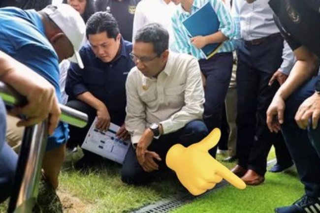 Eks TGUPP Tertawakan Menteri Jokowi, Malah Periksa Rumput JIS Bagian Luar Lapangan