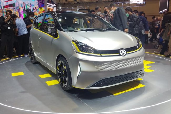 Penuhi Tantangan Menperin, Daihatsu Siap Bawa Mobil Listrik pada 2025
