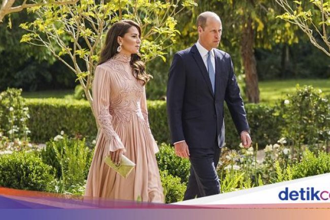 Wah.. Kate Middleton dan Pangeran William 'Ketangkap Basah' Cium Mesra