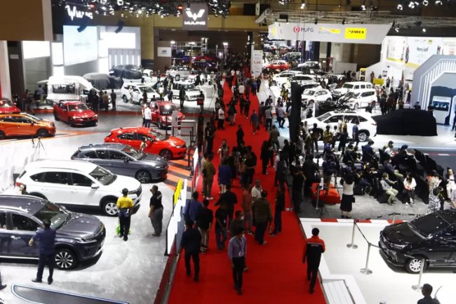 IIMS 2024 Leburkan Elemen Otomotif dan Hiburan Jadi Satu